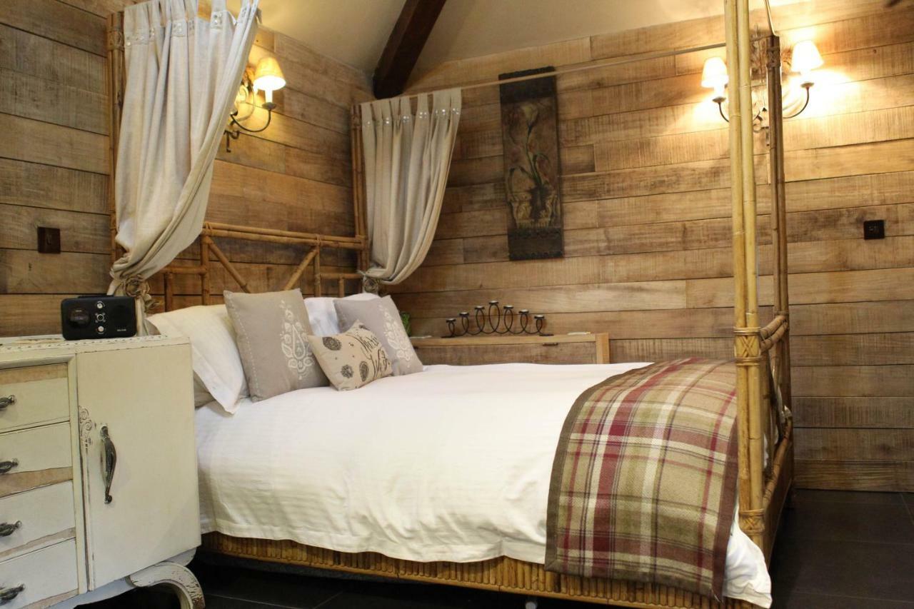 The Devils Cradle Hotel Farnham  Eksteriør billede